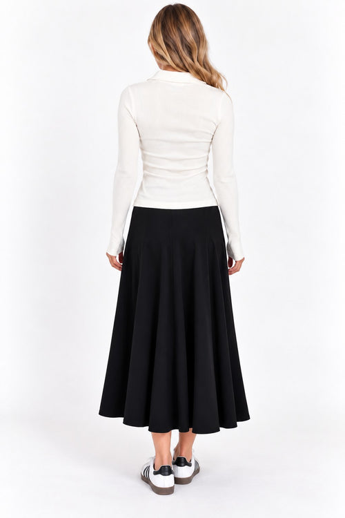 Lola skirt in Black, length A, back view